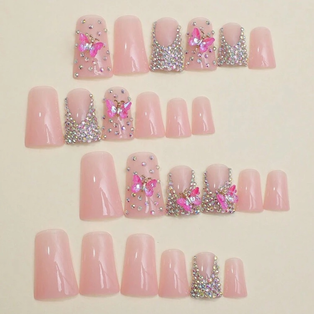 Press on duck nails